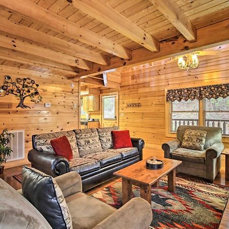 Cabin With Hot Tub About 2 Mi To Island In Pigeon Forge! Dış mekan fotoğraf