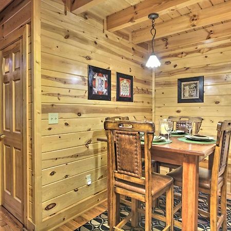 Cabin With Hot Tub About 2 Mi To Island In Pigeon Forge! Dış mekan fotoğraf