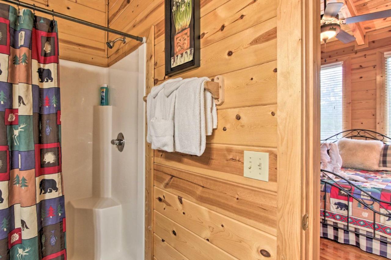 Cabin With Hot Tub About 2 Mi To Island In Pigeon Forge! Dış mekan fotoğraf