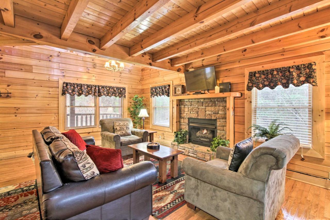 Cabin With Hot Tub About 2 Mi To Island In Pigeon Forge! Dış mekan fotoğraf